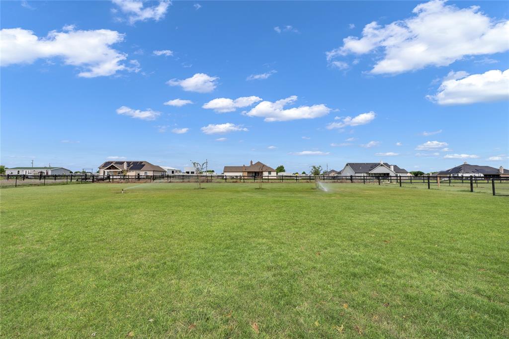 6017 Raspberry Lane Joshua, TX 76058 - Photo 31 of 35