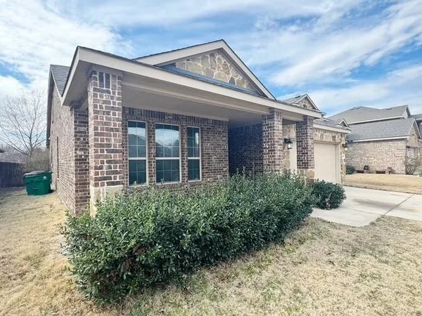 $2,485 | 1020 Cheyenne Drive, Aubrey, TX 76227