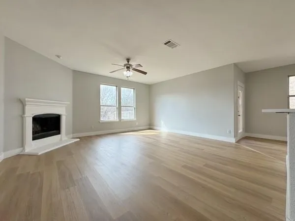 $2,485 | 1020 Cheyenne Drive, Aubrey, TX 76227