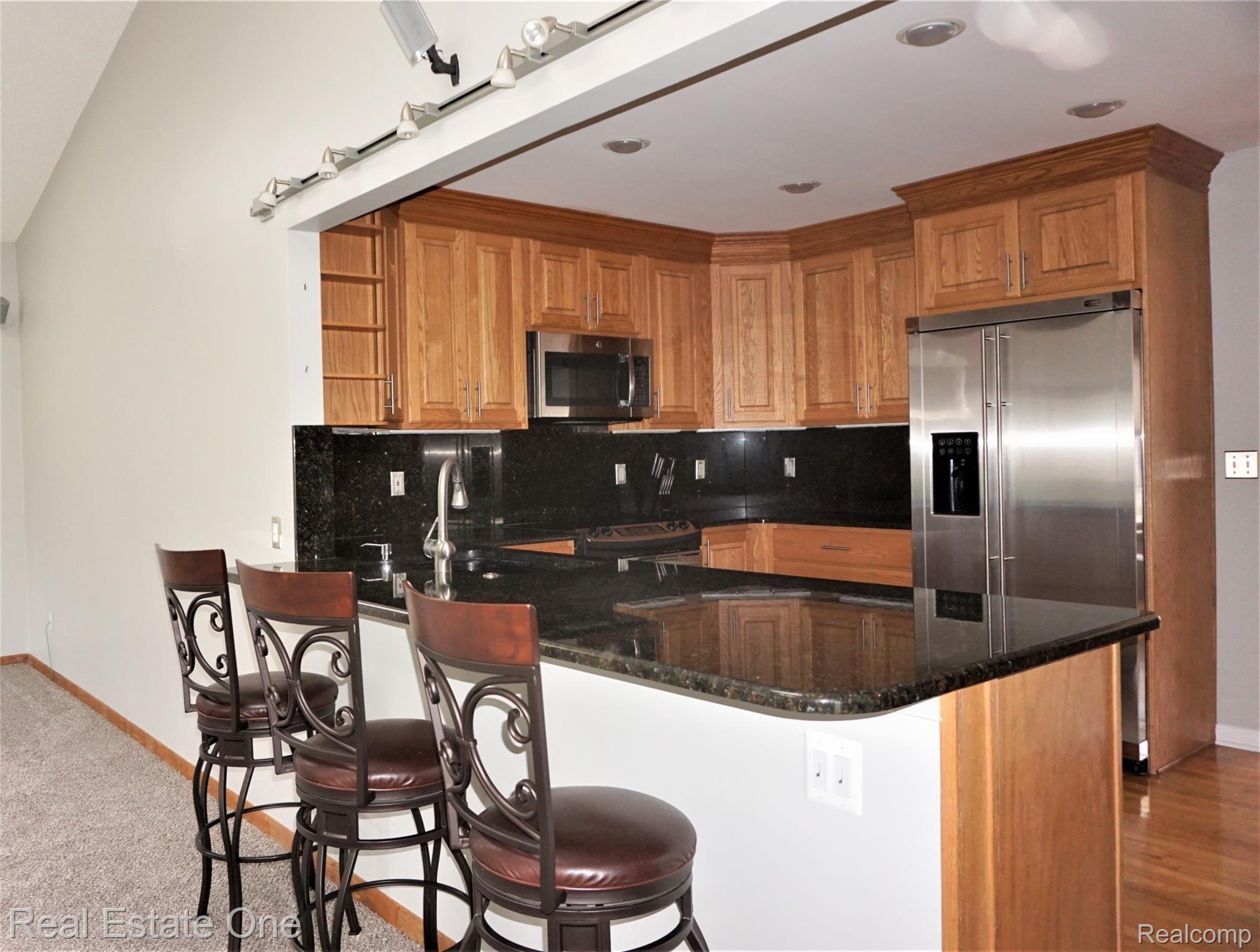 8265 Messmore Road Utica, MI 48317 - Photo 10 of 29 DSC02822 (2).JPG