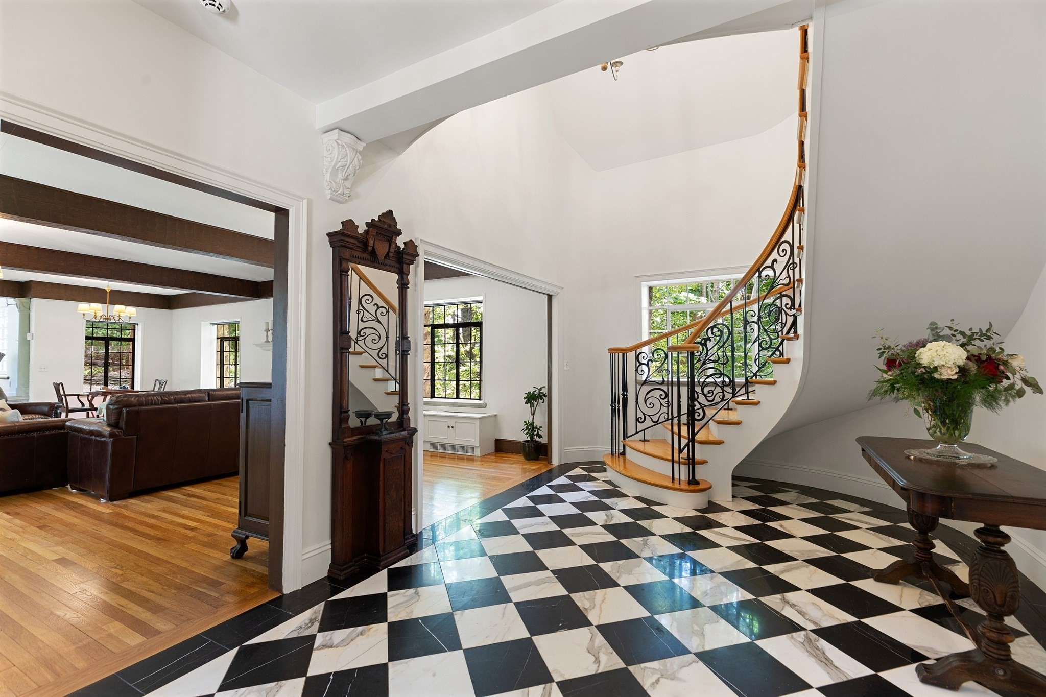 9 Galloupes Point Road Swampscott, MA 01907 - Photo 3 of 42 Gallery Image 3