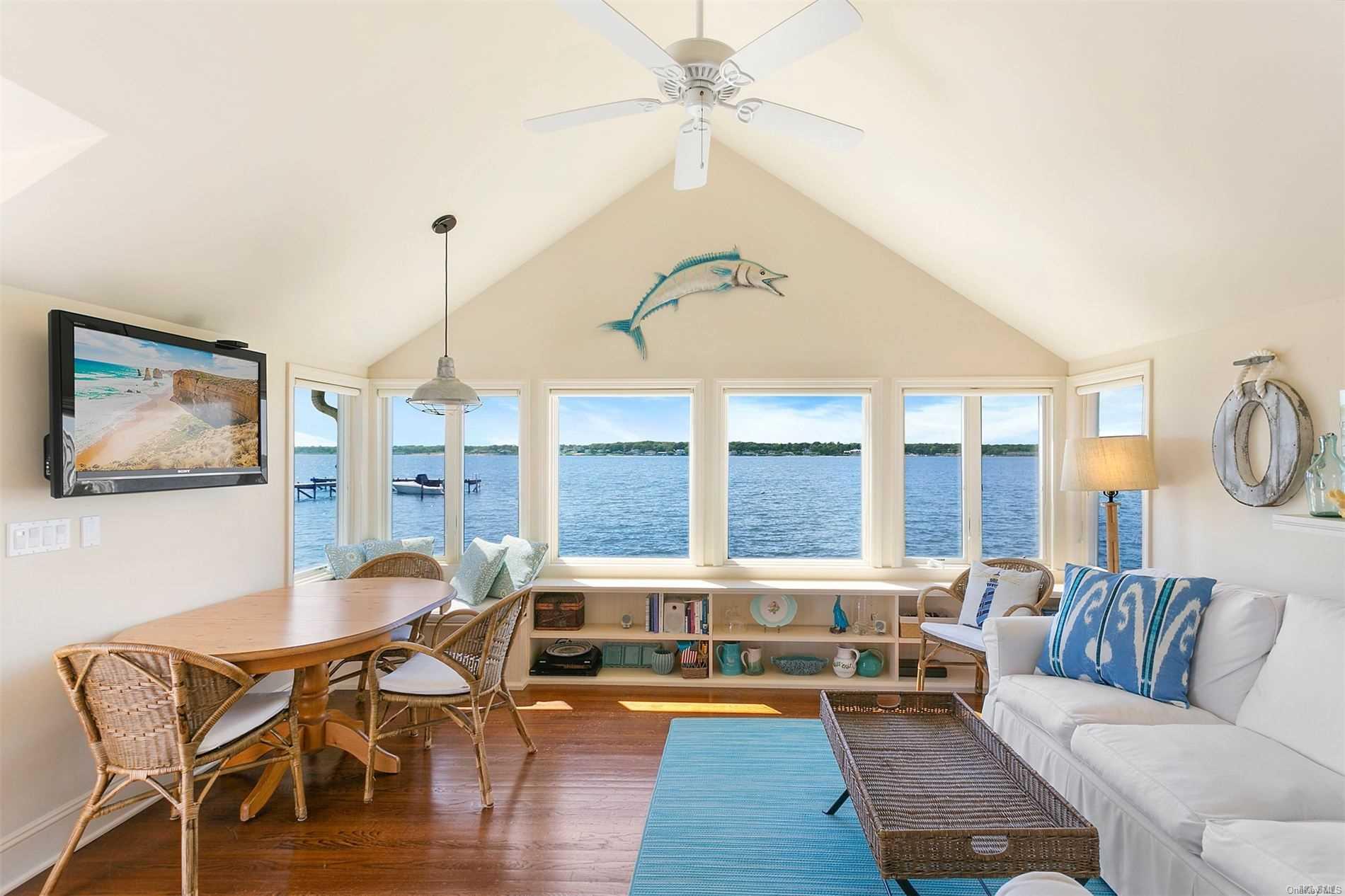 46 Rampasture Road, Unit 9 Hampton Bays, NY 11946 - Photo 1 of 1 Gallery Image 1