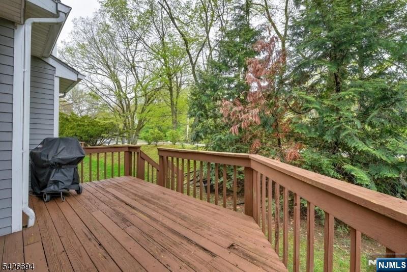 7 Matthew Road, Unit 7 Wayne, NJ 07470 - Photo 34 of 37