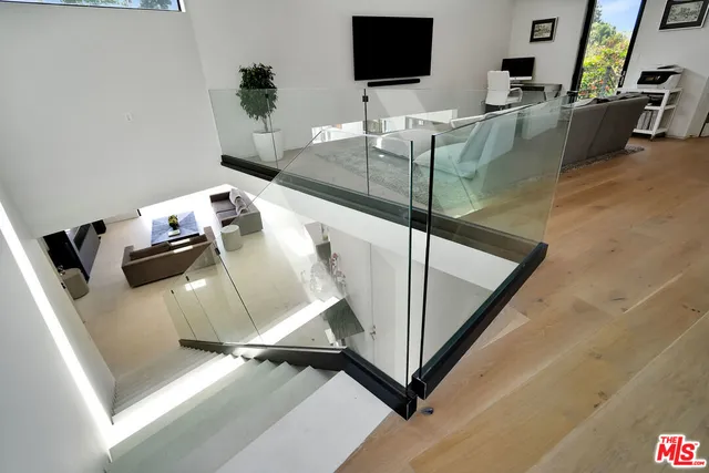 $71,500 | 1368 Beckwith Avenue, Los Angeles, CA 90049