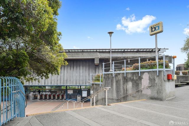 $710,000 | 32 Richland Avenue, Unit A, San Francisco, CA 94110