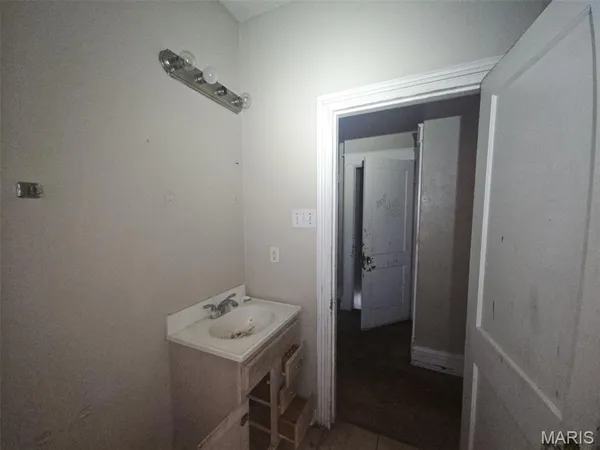 $78,000 | 4126 South Grand Boulevard, St. Louis, MO 63118