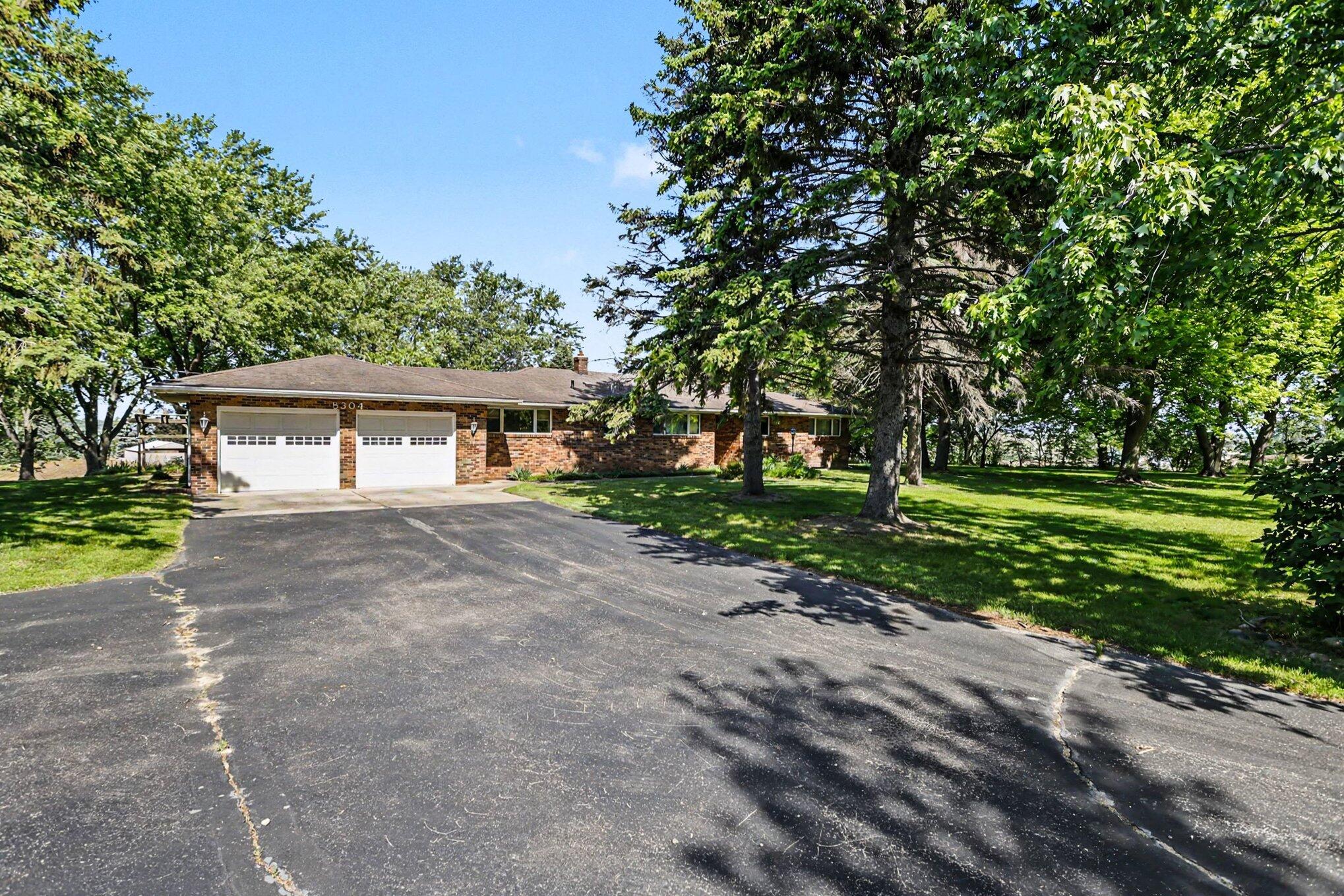 8304 Hollywood Road Baroda, MI 49101 - Photo 4 of 45 004_file_2862