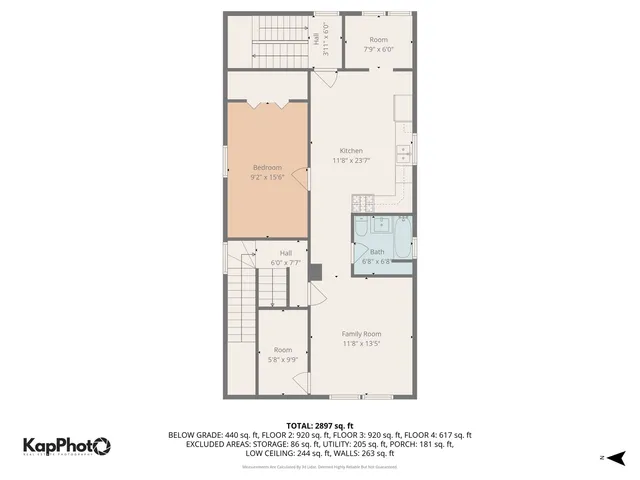 a black and white photo of a picture