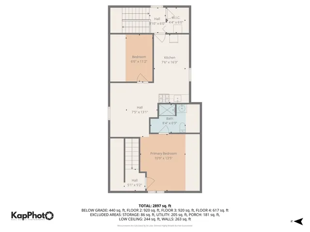 a black and white photo of a living room