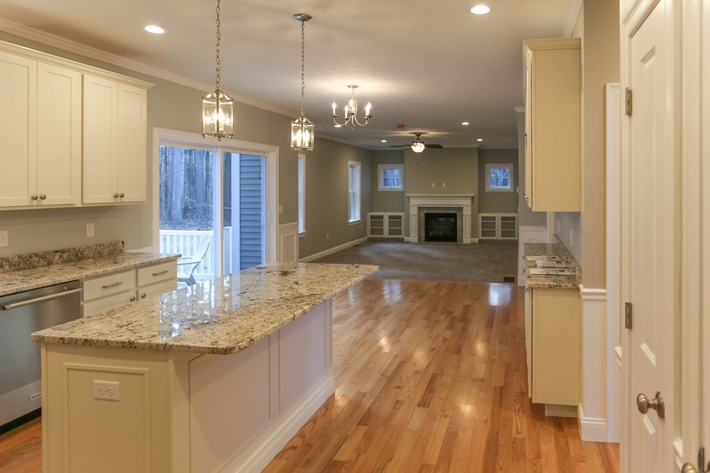 193 Spring Street Hopkinton, MA 01748 - Photo 4 of 25 Gallery Image 4