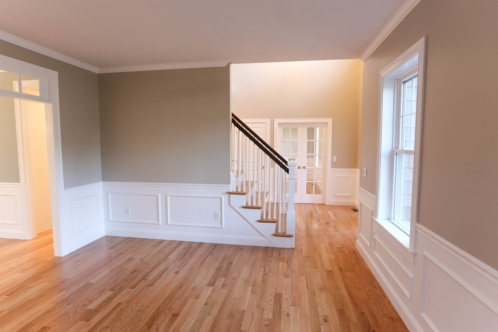 193 Spring Street Hopkinton, MA 01748 - Photo 6 of 25 Gallery Image 6