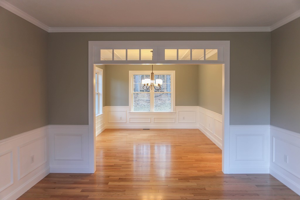193 Spring Street Hopkinton, MA 01748 - Photo 7 of 25 Gallery Image 7