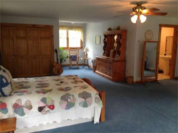 134 Groton Road Shirley, MA 01464 - Photo 17 of 22