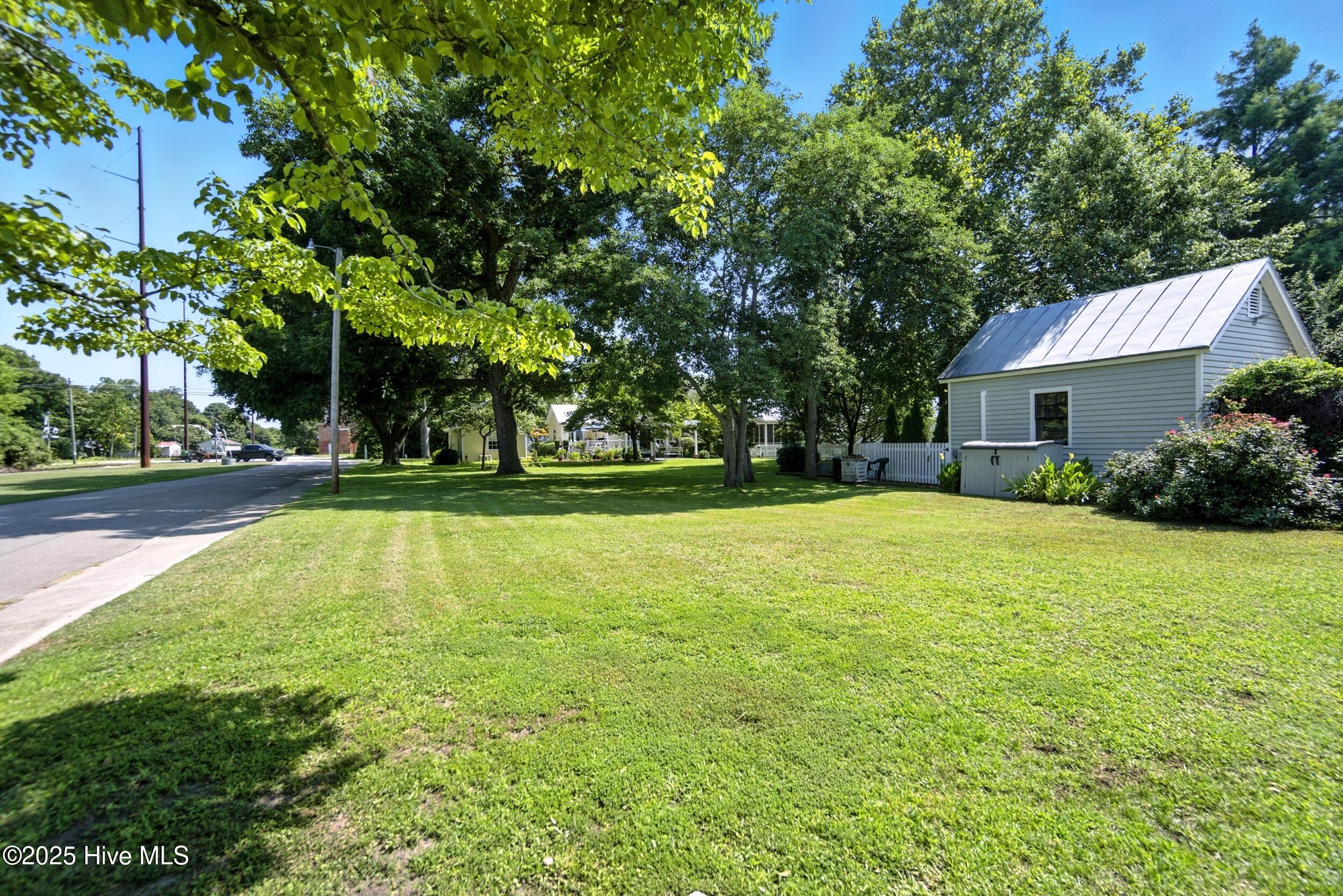 401 East Queen Street Edenton, NC 27932 - Photo 28 of 30 F6