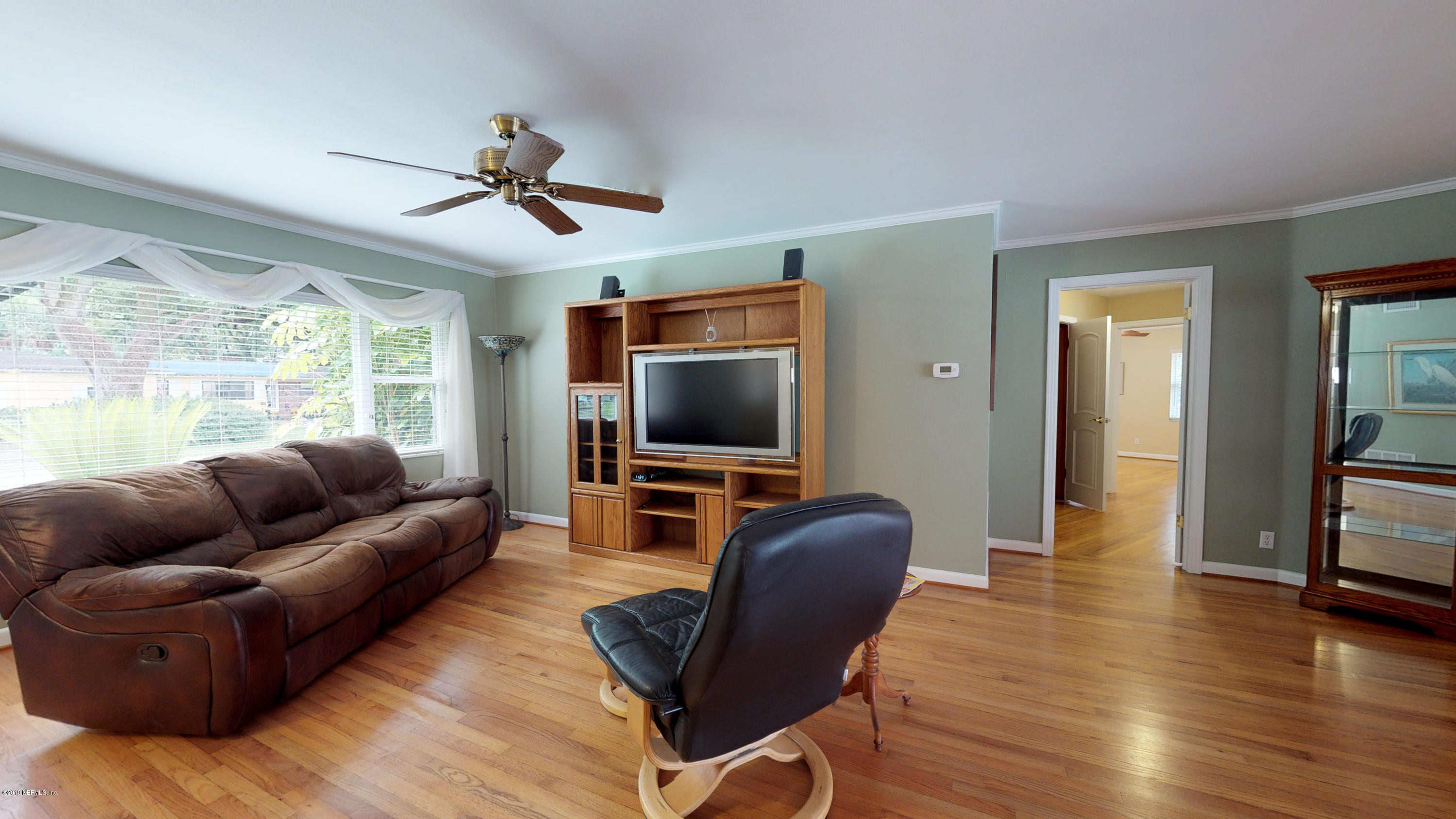 3643 Hilliard Road Jacksonville, FL 32217 - Photo 13 of 55 5Living-Room(3)