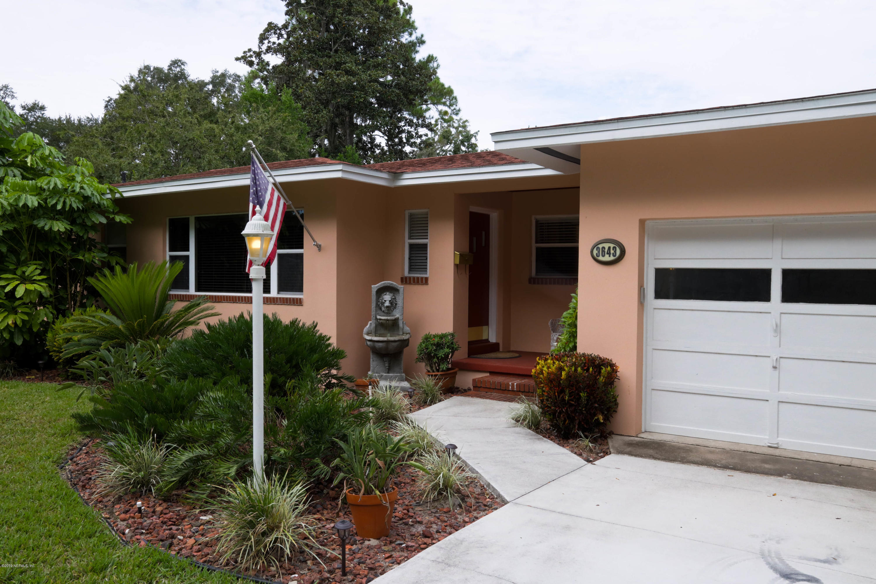 65FrontYard (3)