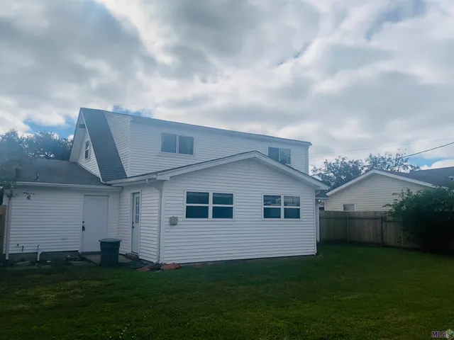 $315,000 | 7013 Glenn Street, Metairie, LA 70003