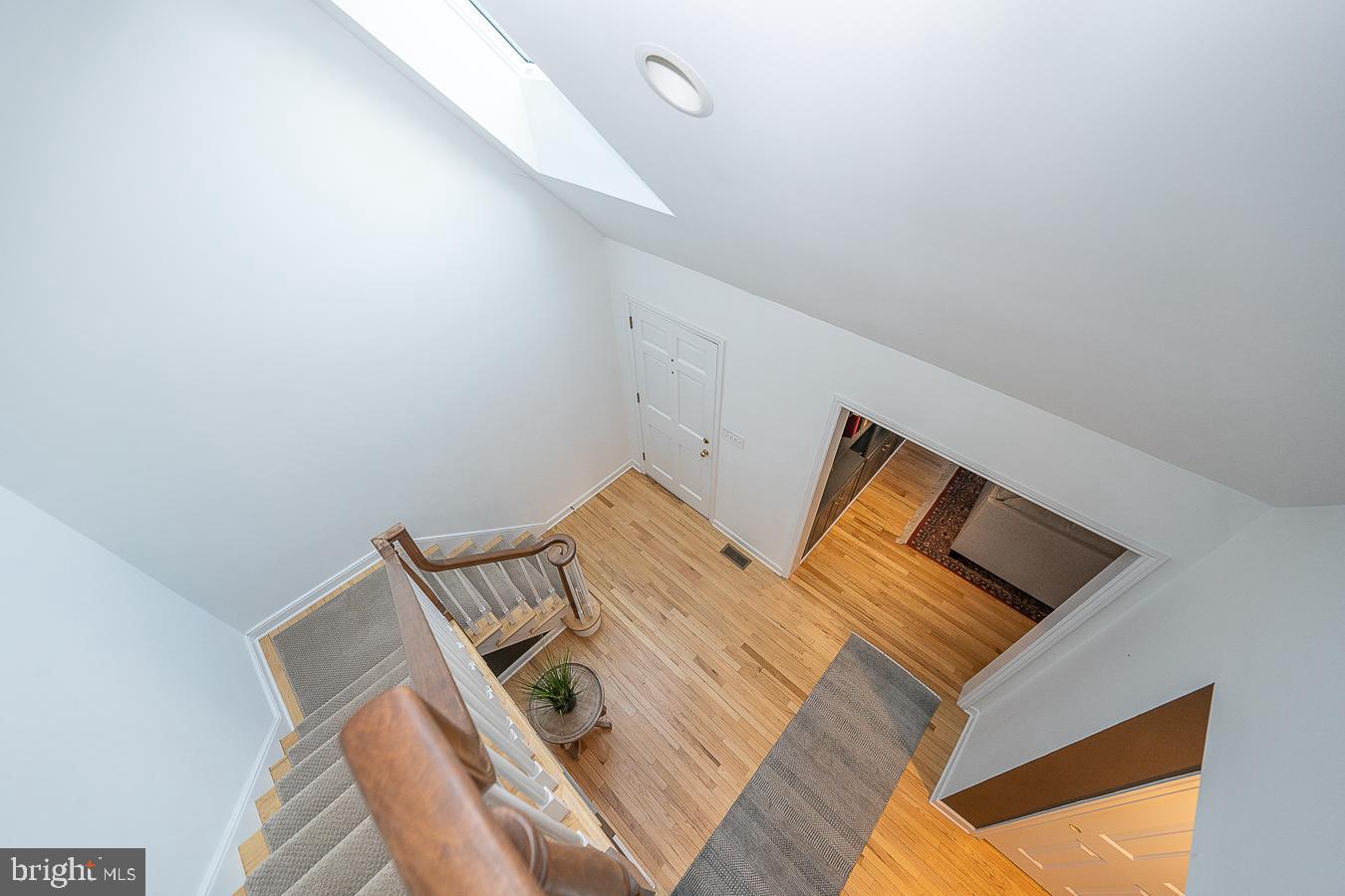 403 Chester Road Devon, PA 19333 - Photo 21 of 35 View down to Foyer