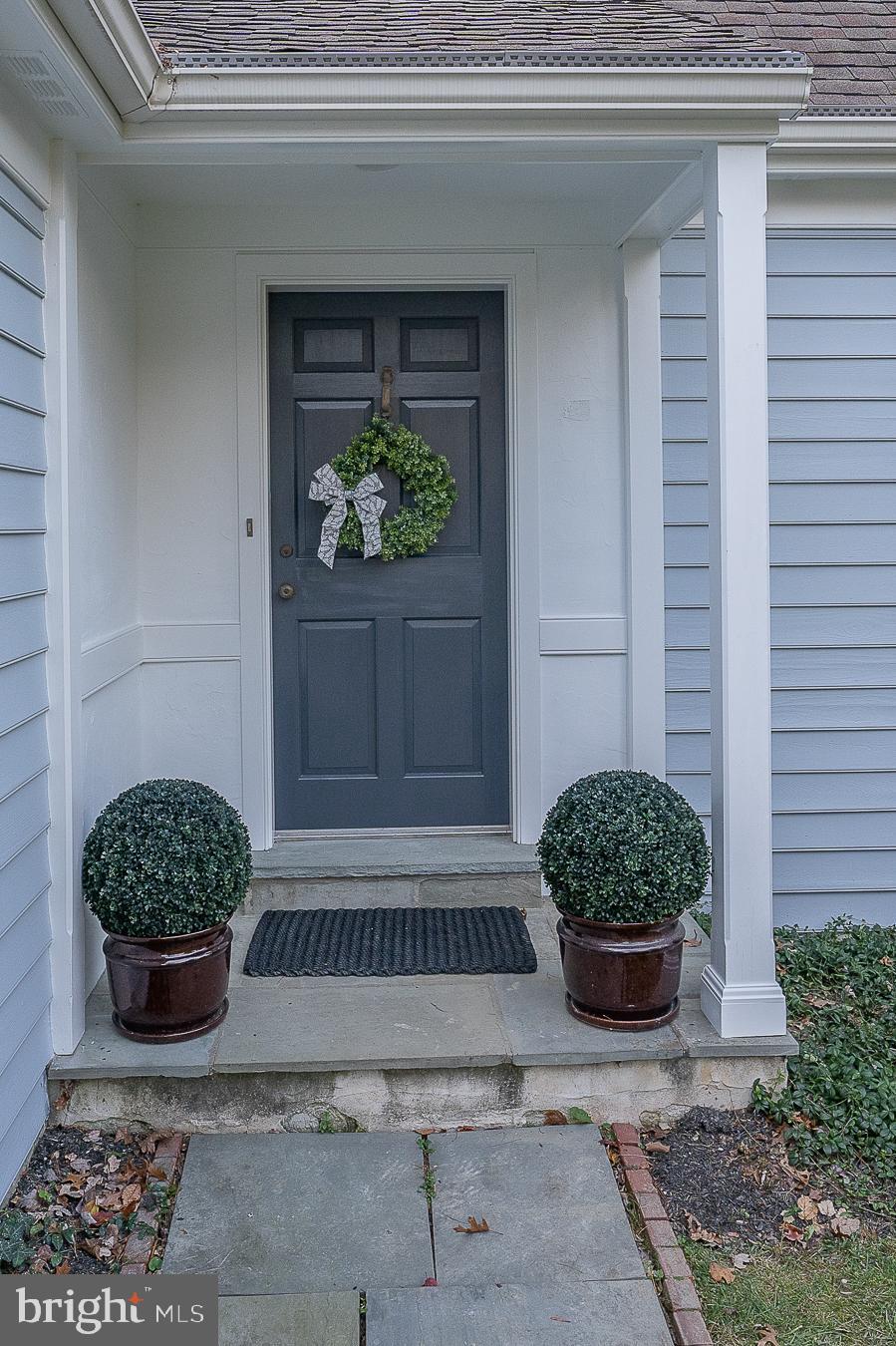 403 Chester Road Devon, PA 19333 - Photo 3 of 35 Front door