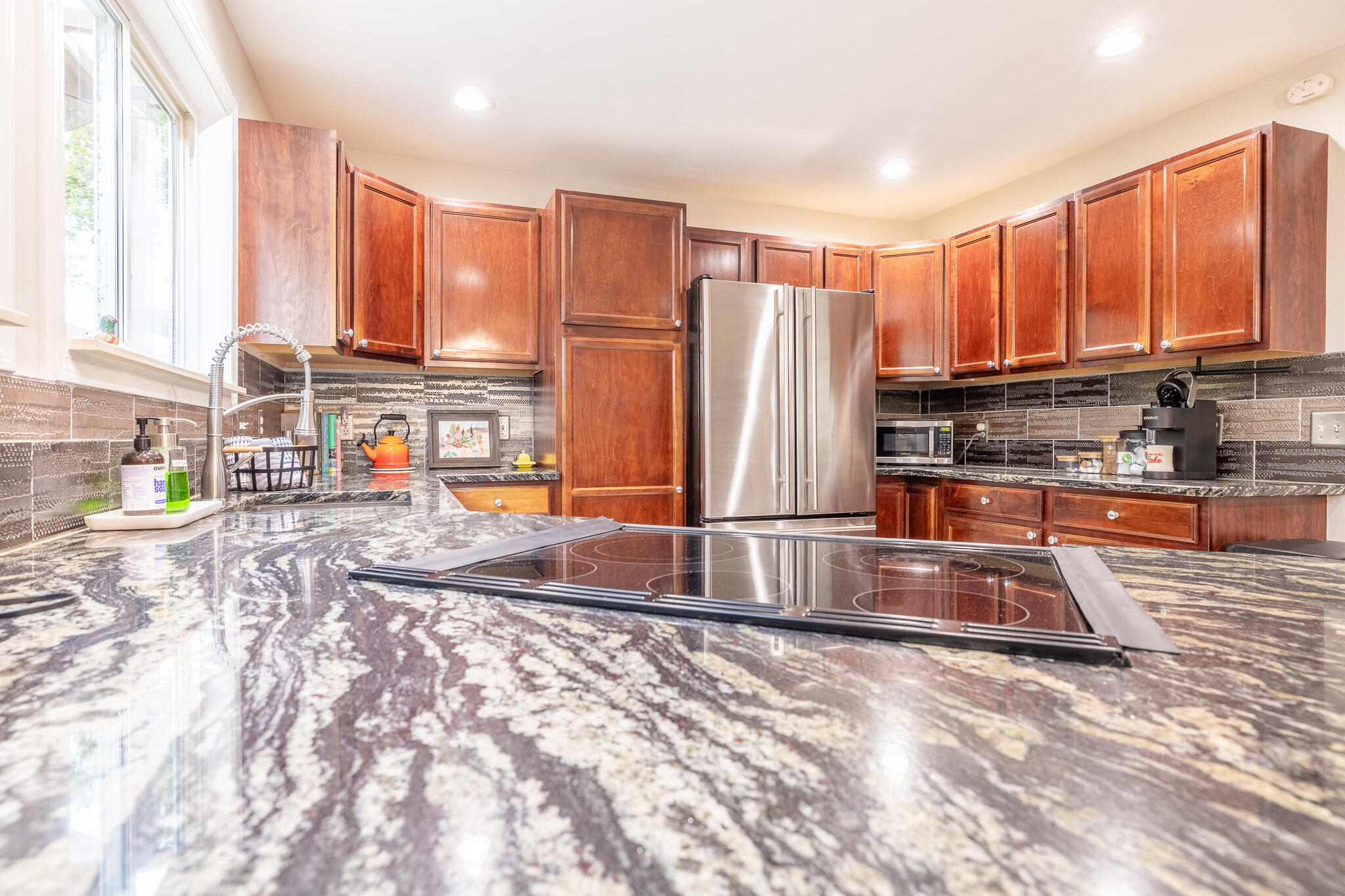 9435 Mcgregor Road Pinckney, MI 48169 - Photo 4 of 65 496A5018-HDR