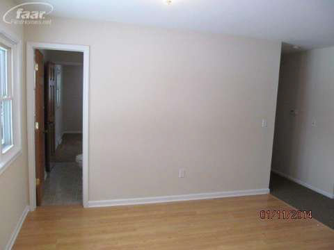 5389 River Ridge Drive Flushing, MI 48433 - Photo 10 of 27 20393125-9.JPG