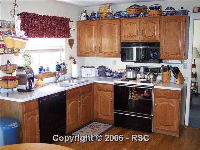 6655 Turkey Tracks Road Colorado Springs, CO 80922 - Photo 5 of 10 Gallery Image 5