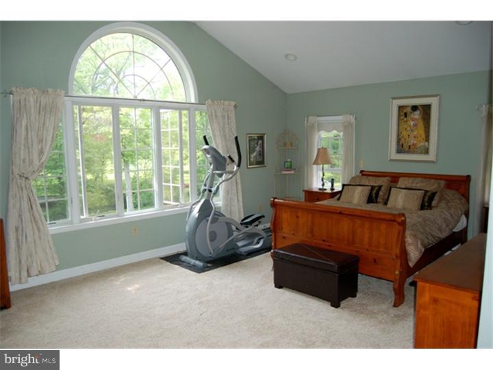 933 Valley Road Blue Bell, PA 19422 - Photo 13 of 25 Gallery Image 13