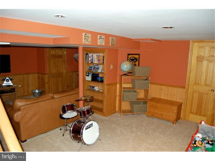 933 Valley Road Blue Bell, PA 19422 - Photo 21 of 25 Gallery Image 21
