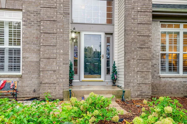 $679,000 | 7449 Brentwood Lane, Gurnee, IL 60031