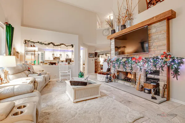 $679,000 | 7449 Brentwood Lane, Gurnee, IL 60031