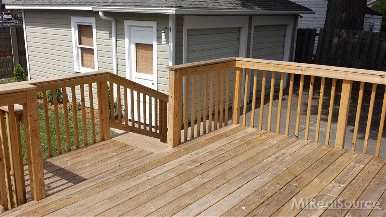 22453 Virginia Eastpointe, MI 48021 - Photo 19 of 19 31163818-18.JPG