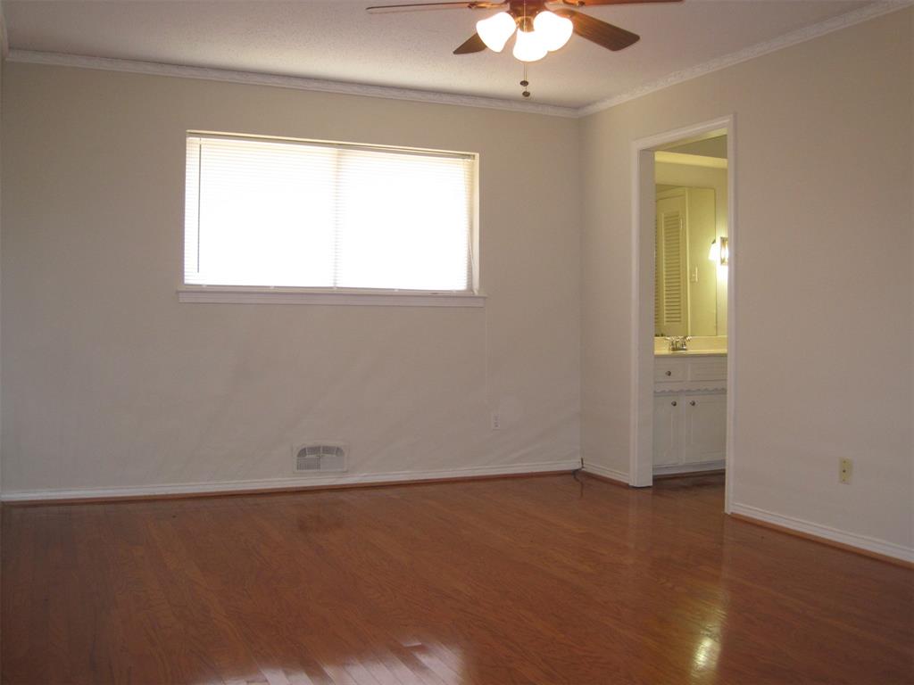 6128 Rincon Way Dallas, TX 75214 - Photo 12 of 23 Gallery Image 12