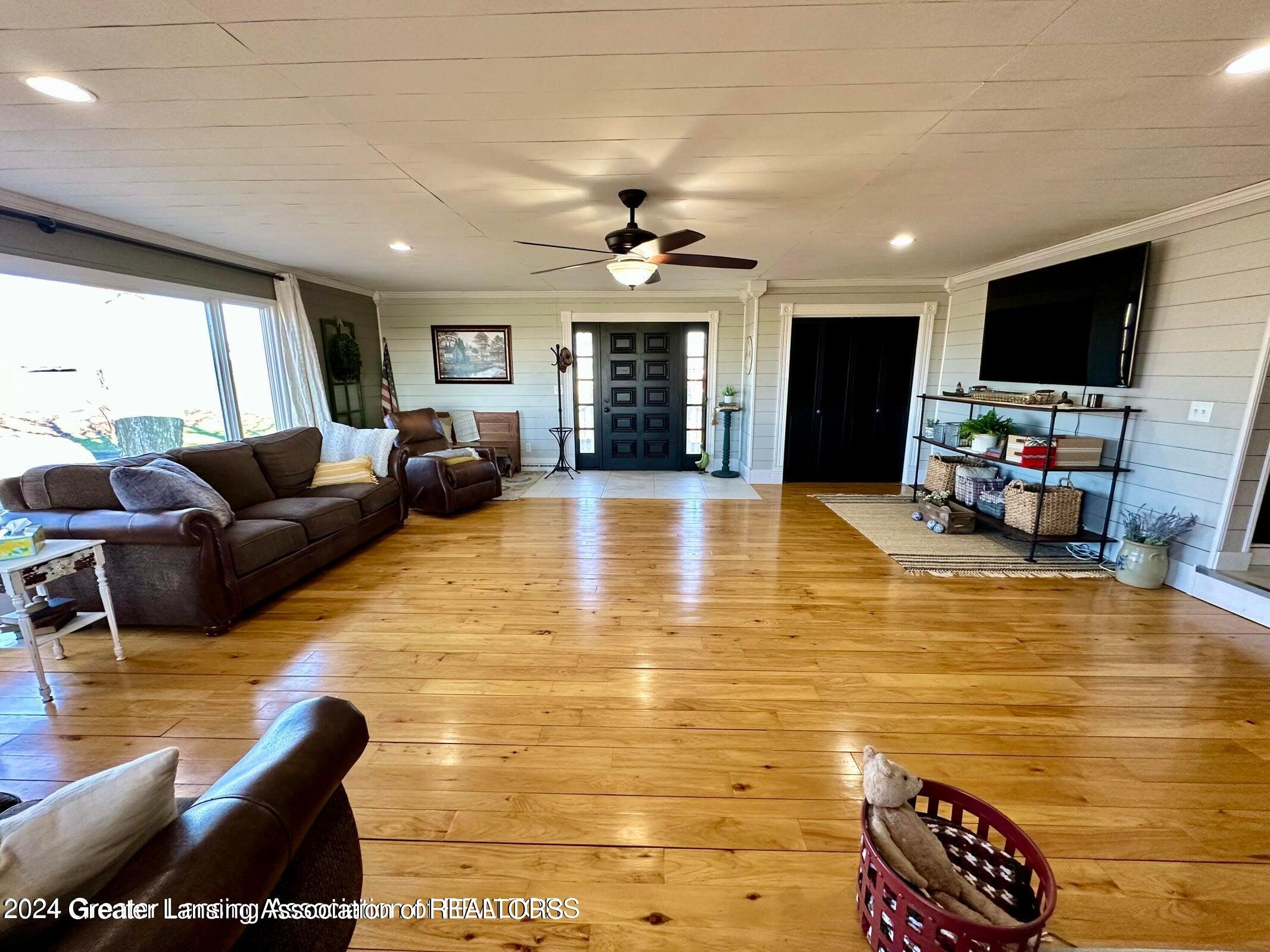 7611 West Hayes Road Middleton, MI 48856 - Photo 12 of 73 12