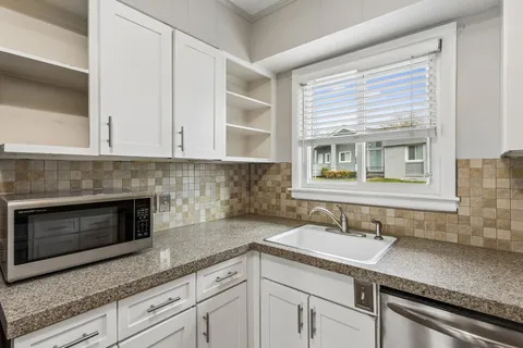 $269,999 | 1900 Richard Jones Road, Unit M4, Nashville, TN 37215