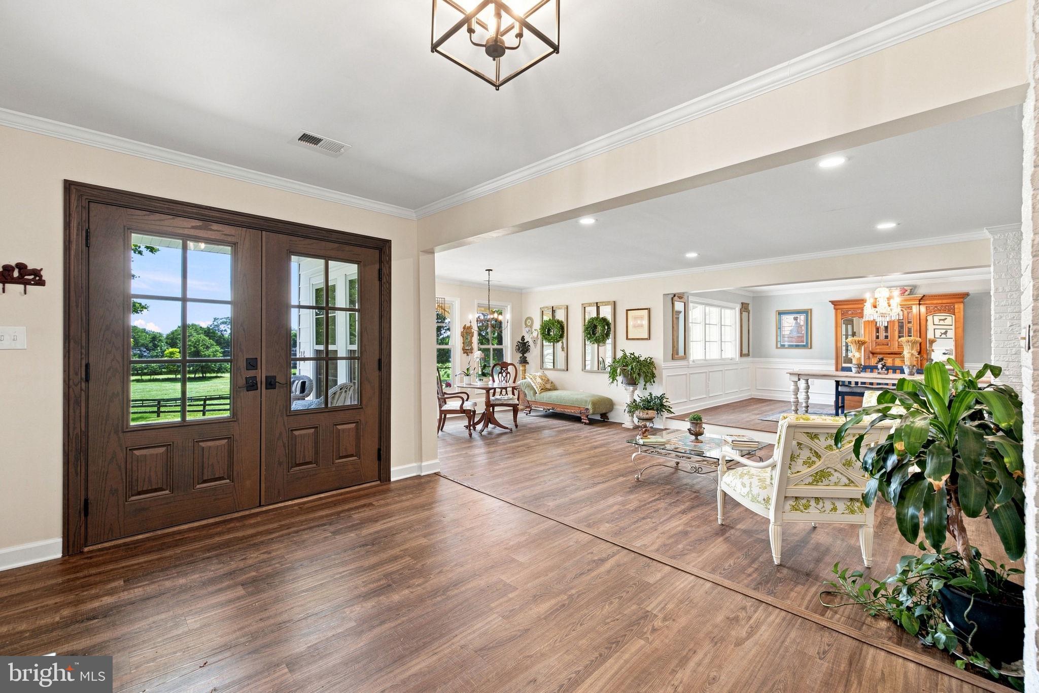 34994 Williams Gap Road Round Hill, VA 20141 - Photo 6 of 90 Gallery Image 6