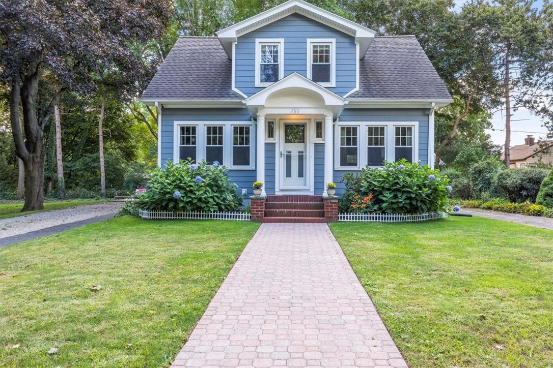 780 Helendale Road Irondequoit, NY 14609 - Photo 1 of 1 780 Helendale Dr
