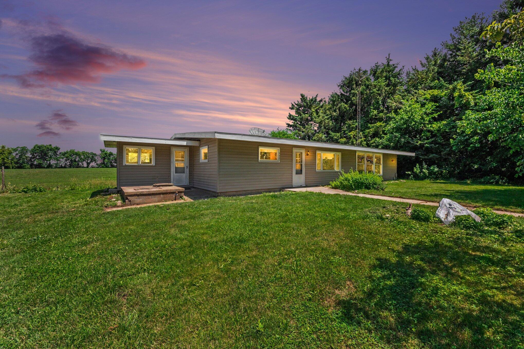 5405 Hartman Road Eau Claire, MI 49111 - Photo 36 of 36 001_file_2077