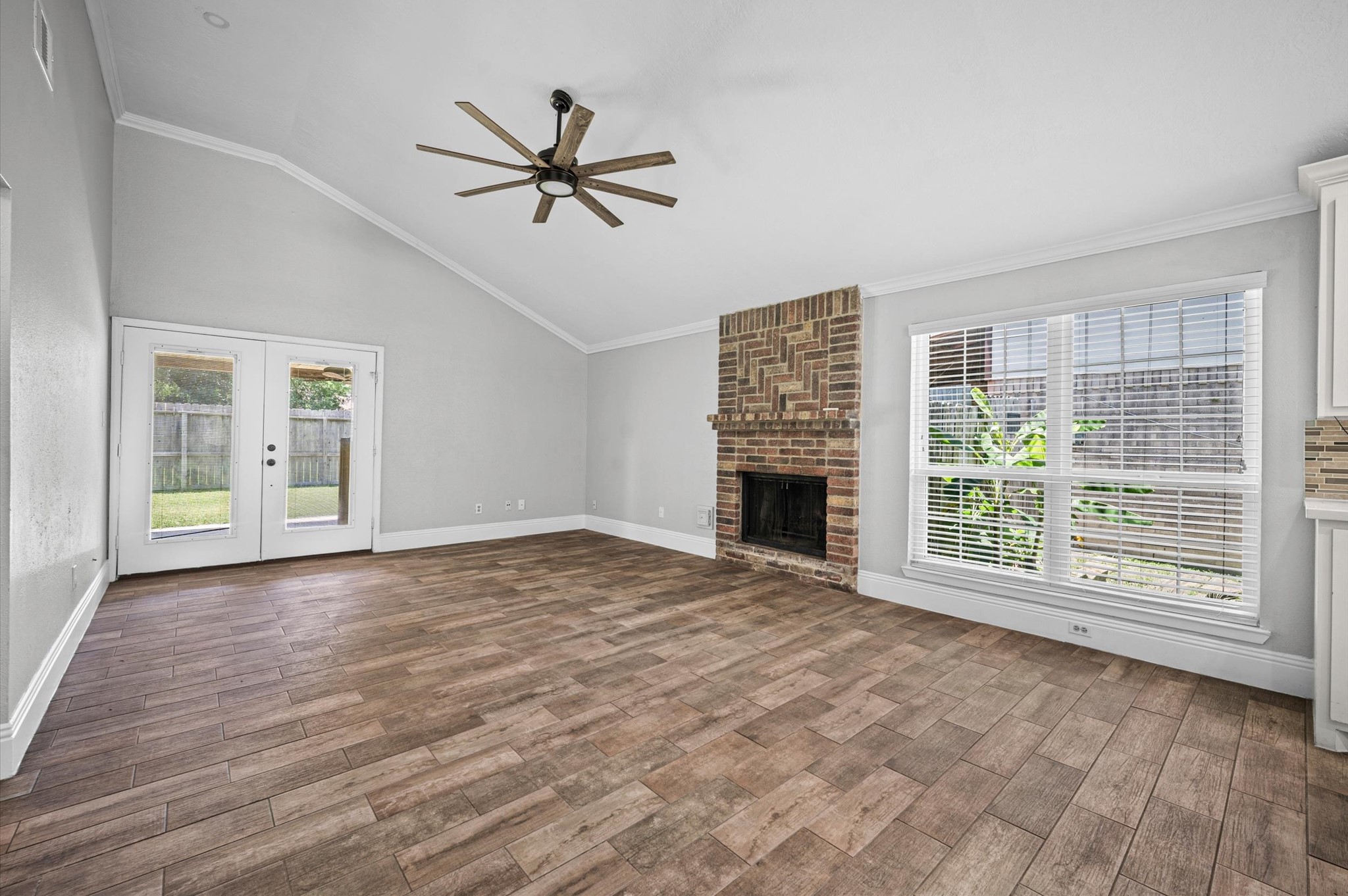 24211 Landing Way Drive Spring, TX 77373 - Photo 4 of 16