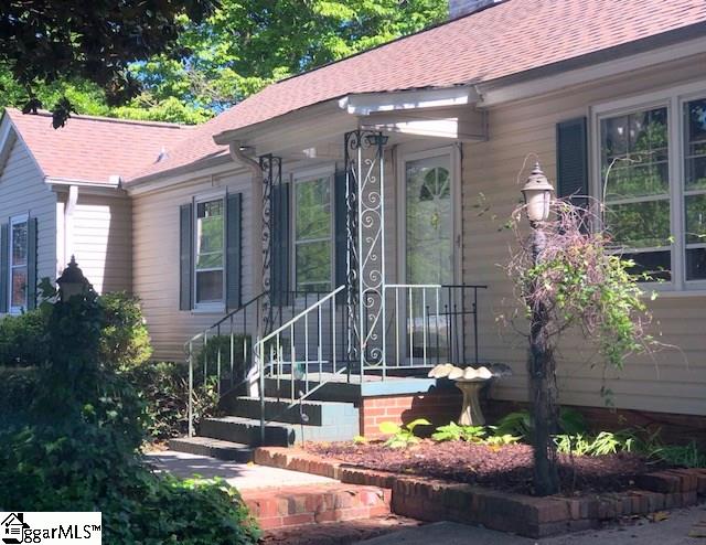 920 North Franklin Road Greenville, SC 29617 - Photo 3 of 21 Gallery Image 3
