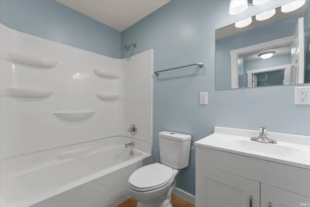 $414,900 | 11858 Ridgeview Drive, Plymouth, IN 46563