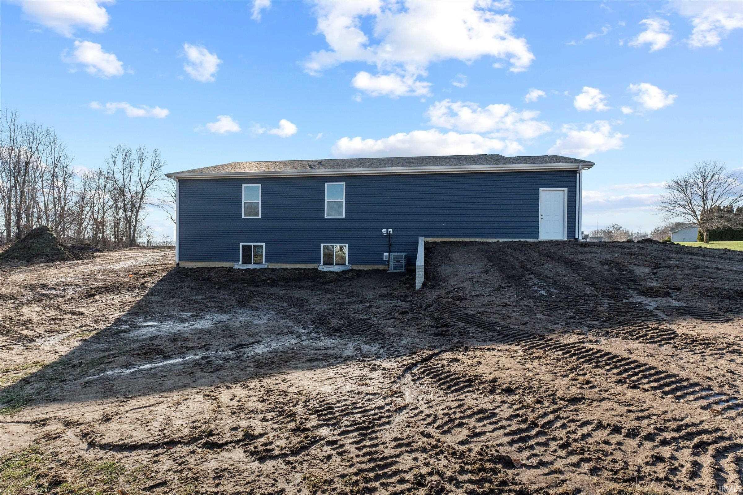 11858 Ridgeview Drive Plymouth, IN 46563 - Photo 3 of 35