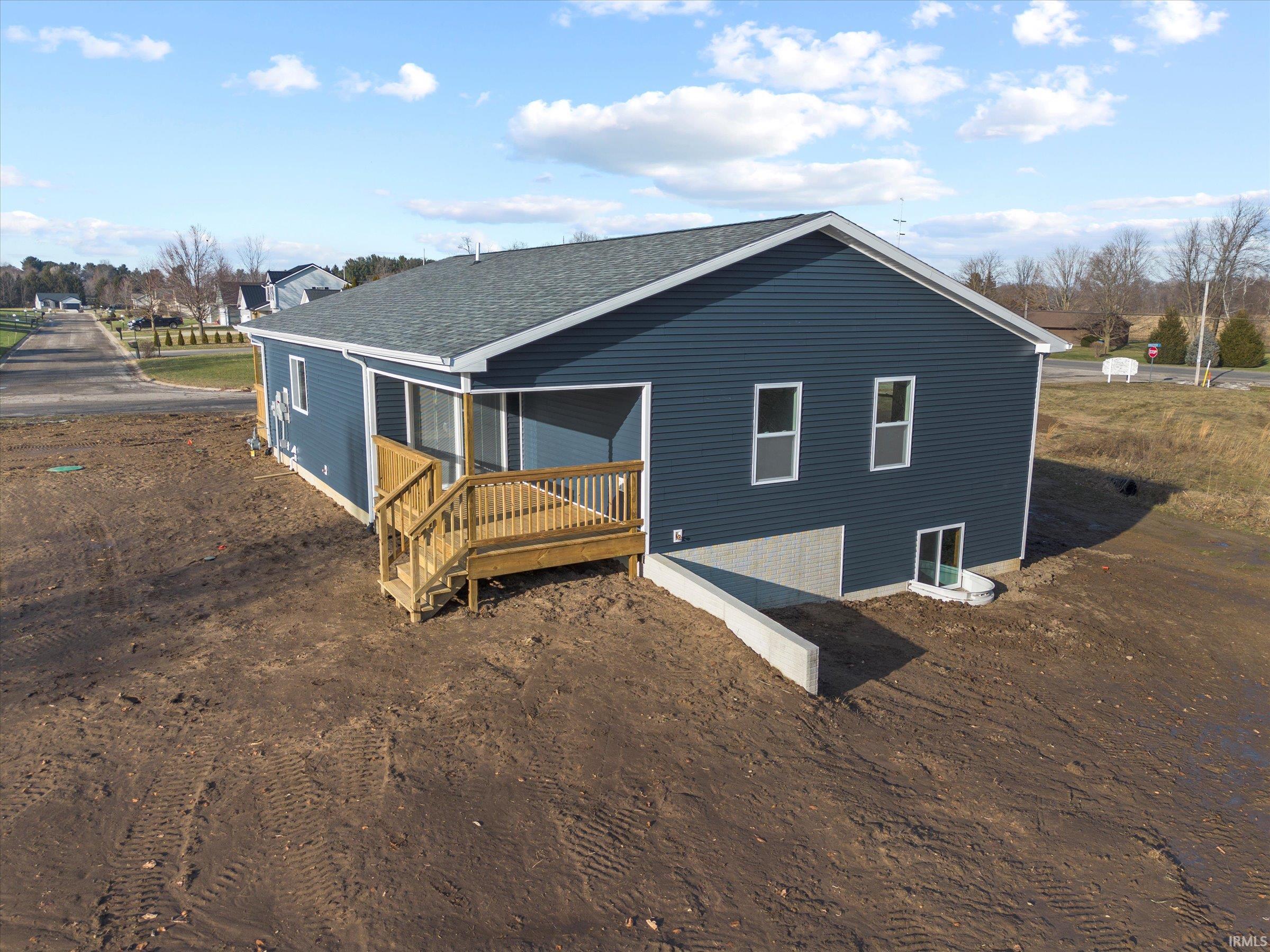 11858 Ridgeview Drive Plymouth, IN 46563 - Photo 32 of 35