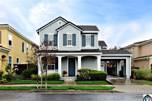 1175 Arrowfield Way San Ramon, CA 94582 - Photo 1 of 27 a front view of a house with a yard
