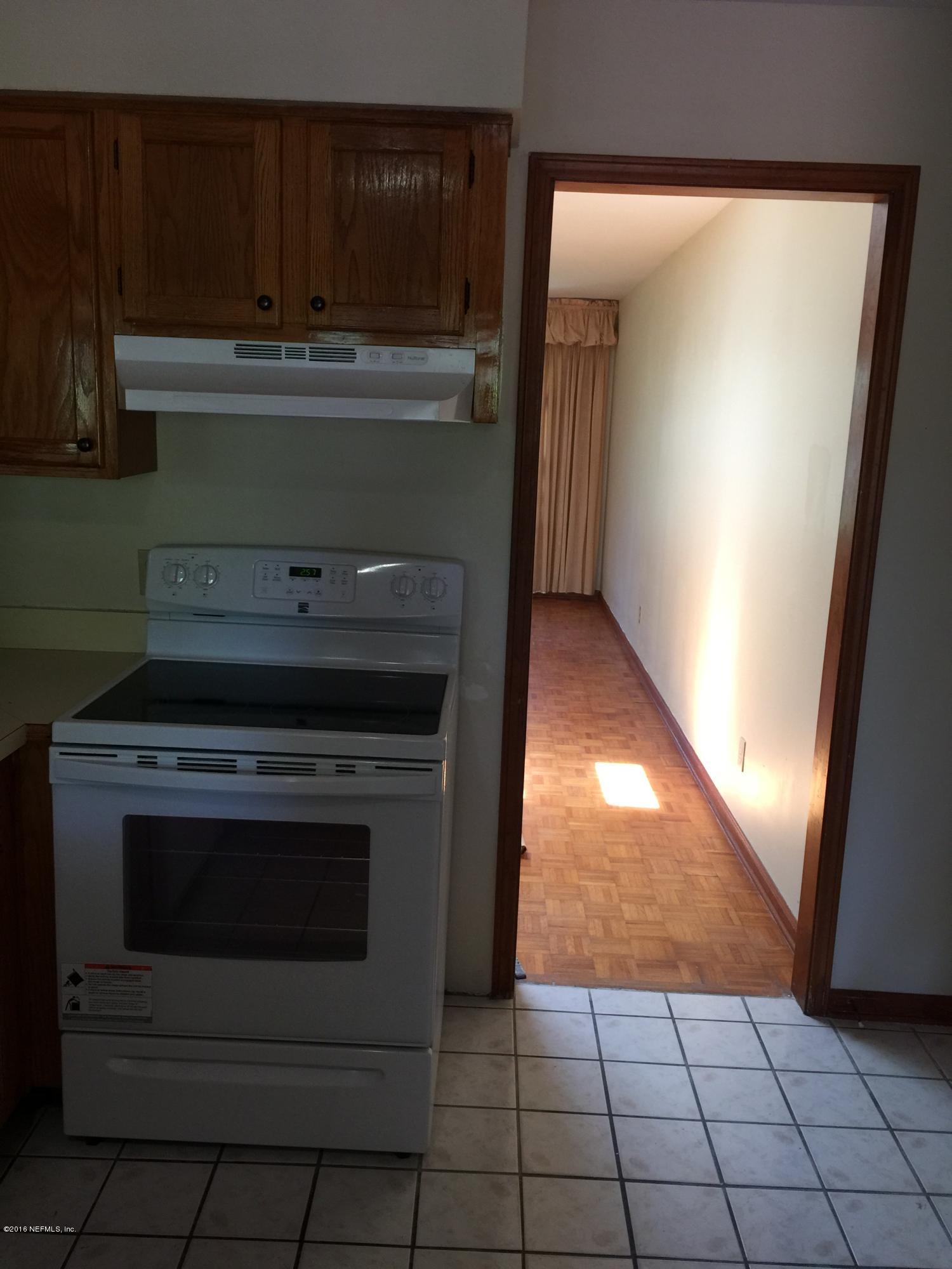 2359 Anniston Road, Unit 2 Jacksonville, FL 32246 - Photo 4 of 15 IMG_0550