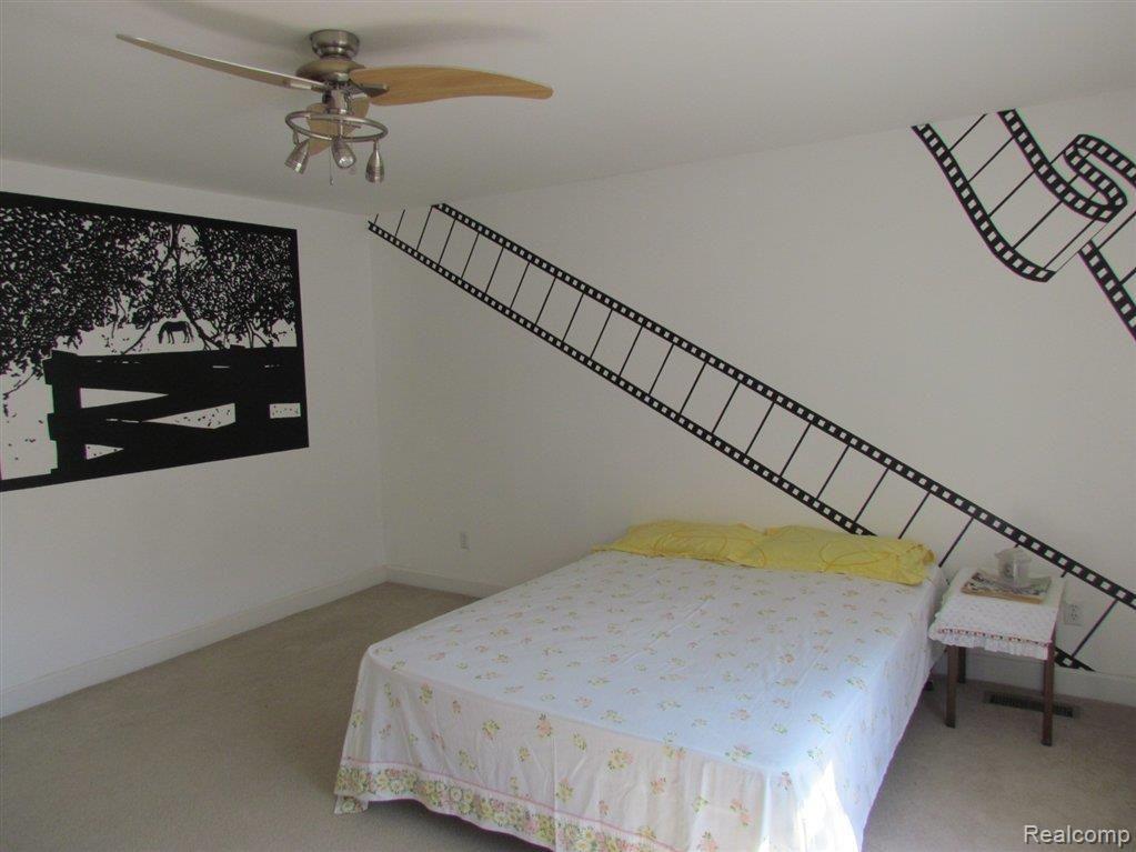 6558 Kennesaw Road Canton, MI 48187 - Photo 18 of 24 IMG_1668.JPG