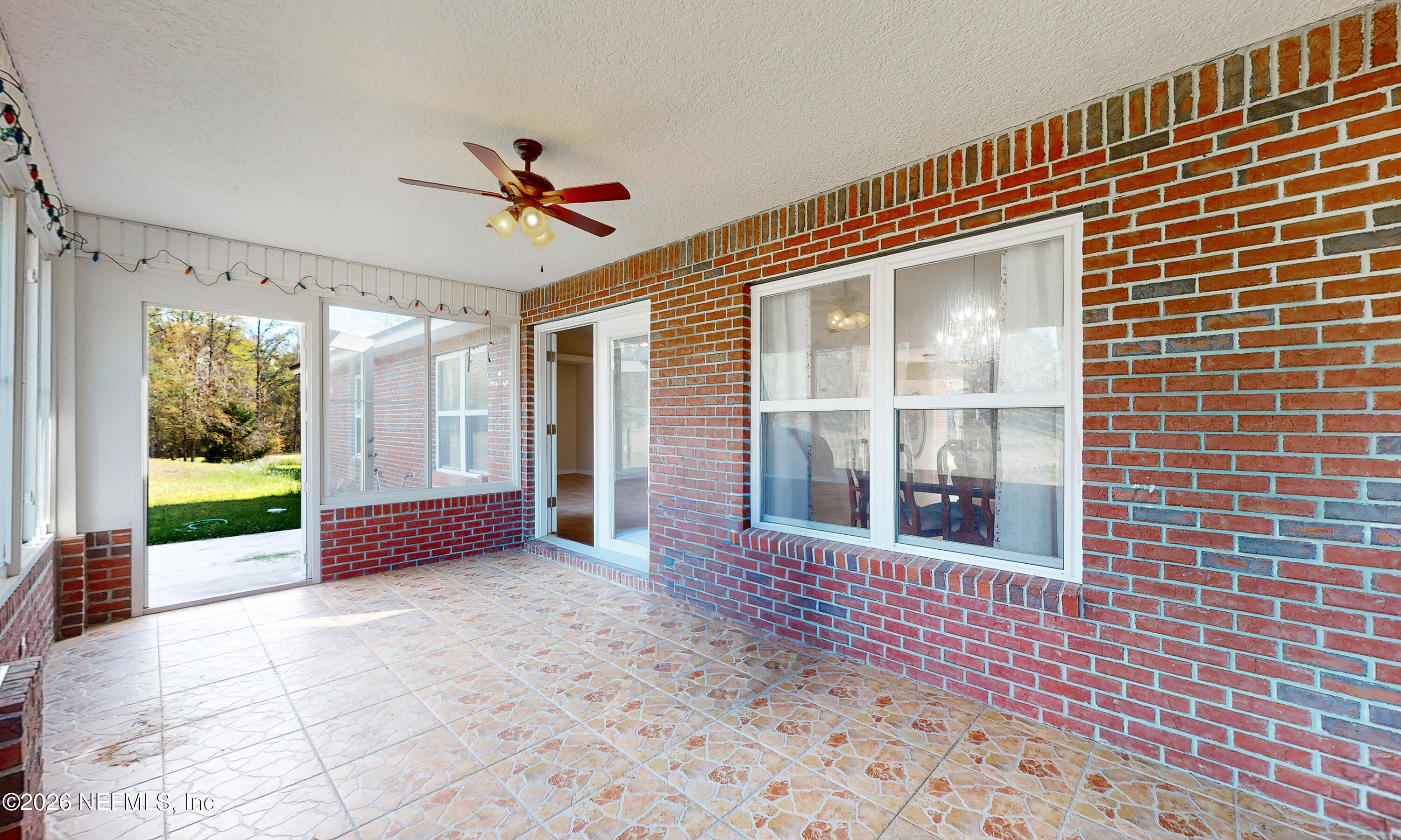 4333 Hawk Haven Road Middleburg, FL 32068 - Photo 18 of 51 a view of a building stairs