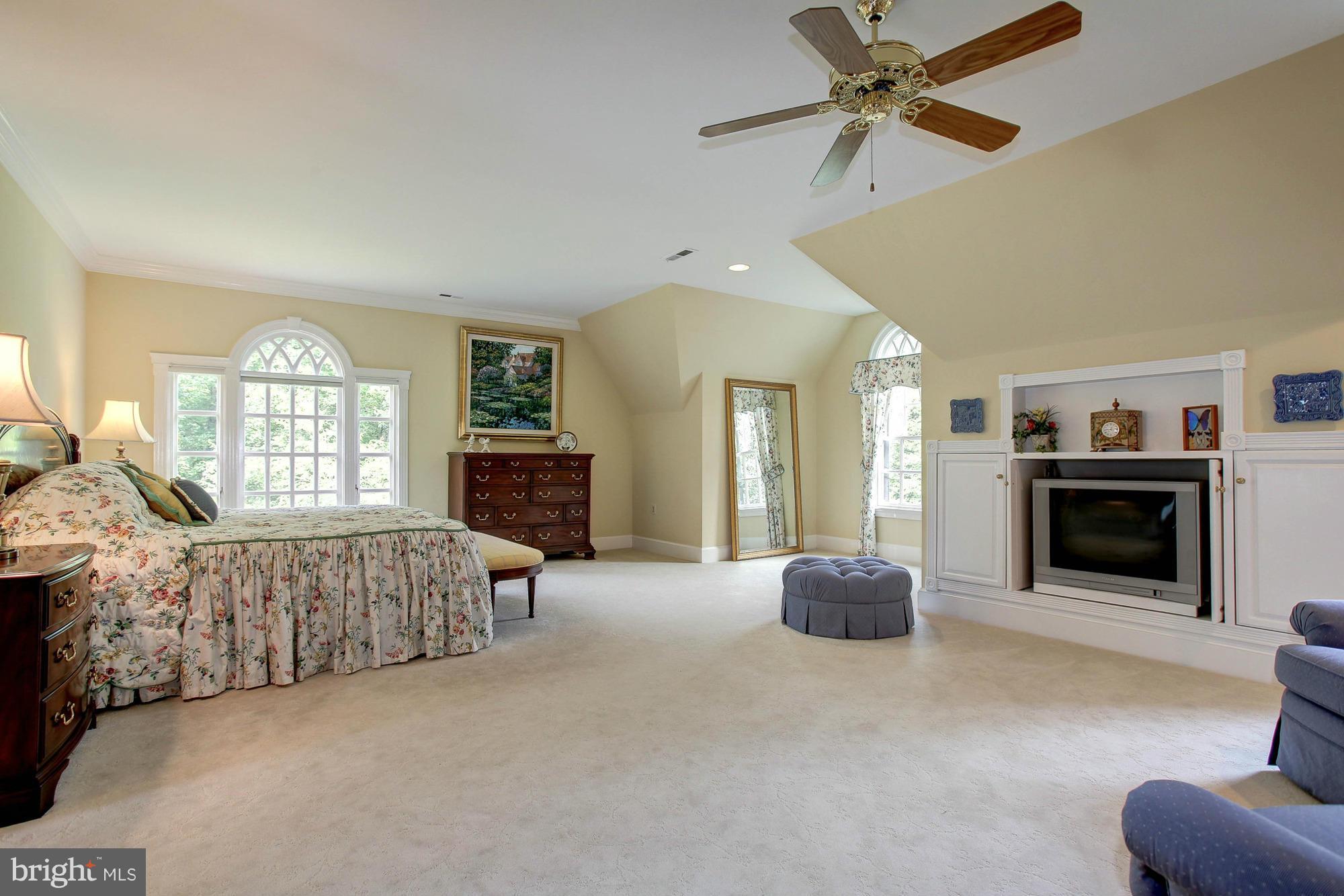 3739 Russell Road Woodbridge, VA 22192 - Photo 14 of 30 Bedroom (Master)