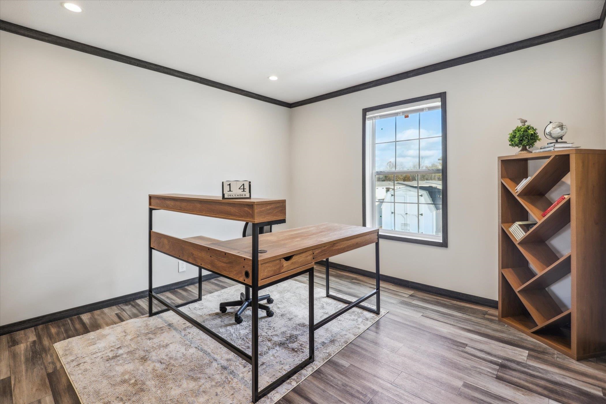 4046 Hinge Gate Lane Memphis, TN 38128 - Photo 20 of 24 a view of a livingroom with furniture and stairs