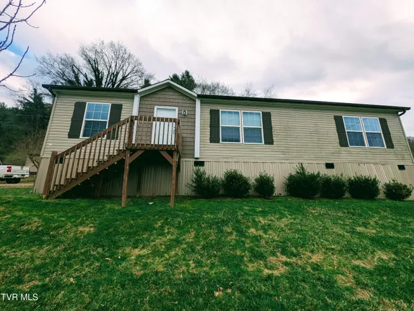 $122,000 | 129 Grandview Drive, Clintwood, VA 24228