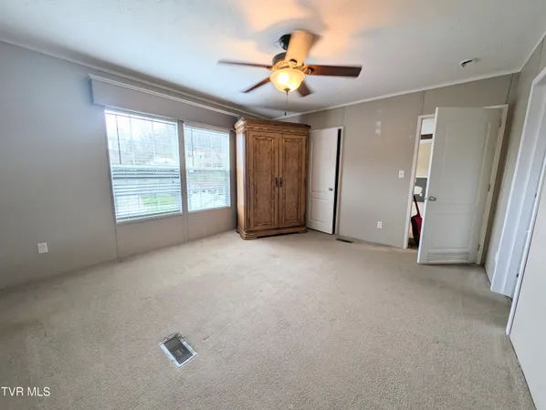 $122,000 | 129 Grandview Drive, Clintwood, VA 24228